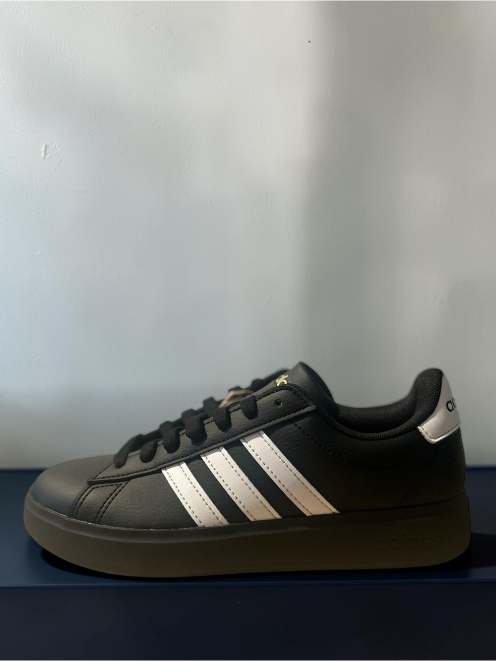Adidas Grand Court 2.0 Sneakers with White Three Stripes